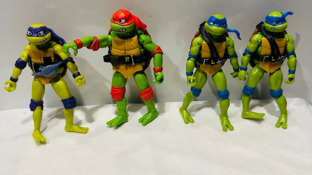 Teenage Mutant Ninja Turtles from the Mutant Mayhem movie Toys action figures
